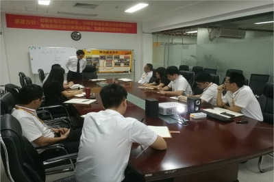 堅基商業(yè)丨為了讓客戶少跑1次，我們重復專注做10次 ——-----致力將商戶服務做到全中國最優(yōu)